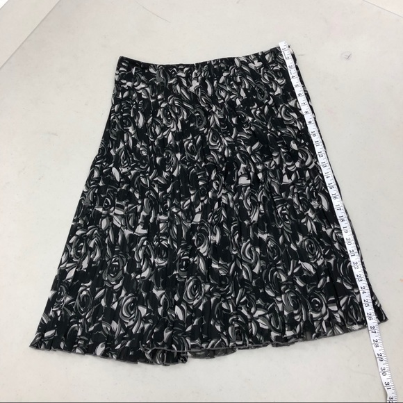 Fully Lined Flowing Pleated Skirt Knee Floral Liz - Picture 5 of 6